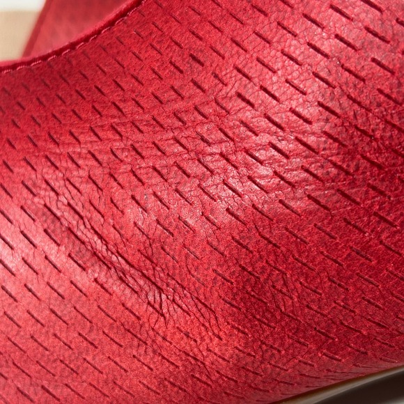 Clarks Red Suede Woven Slingback Wedge Sandals Women's 10 Comfort Shoes - Picture 6 of 14